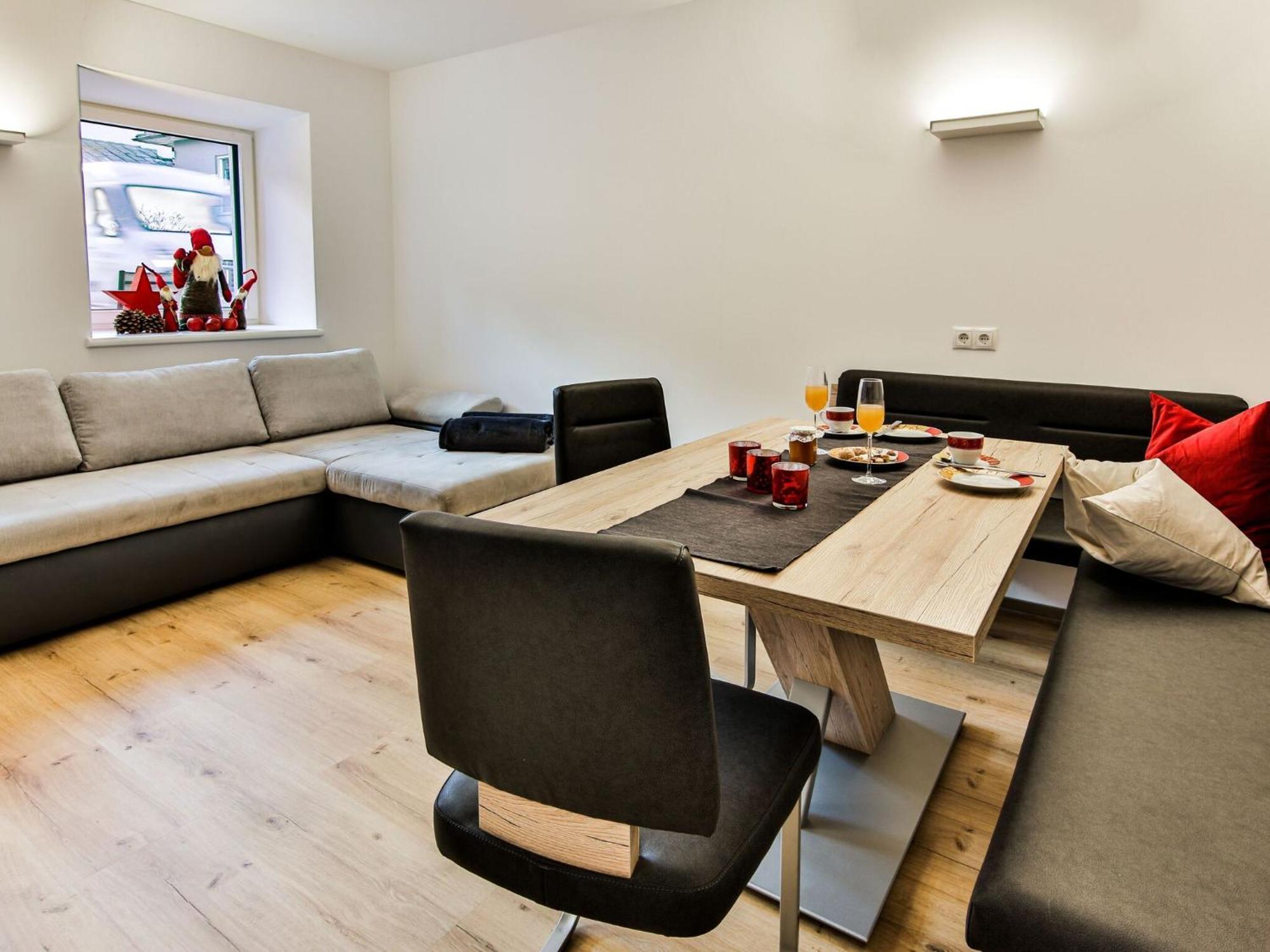 Elegant Apartment In Inzing With Terrace Eksteriør bilde
