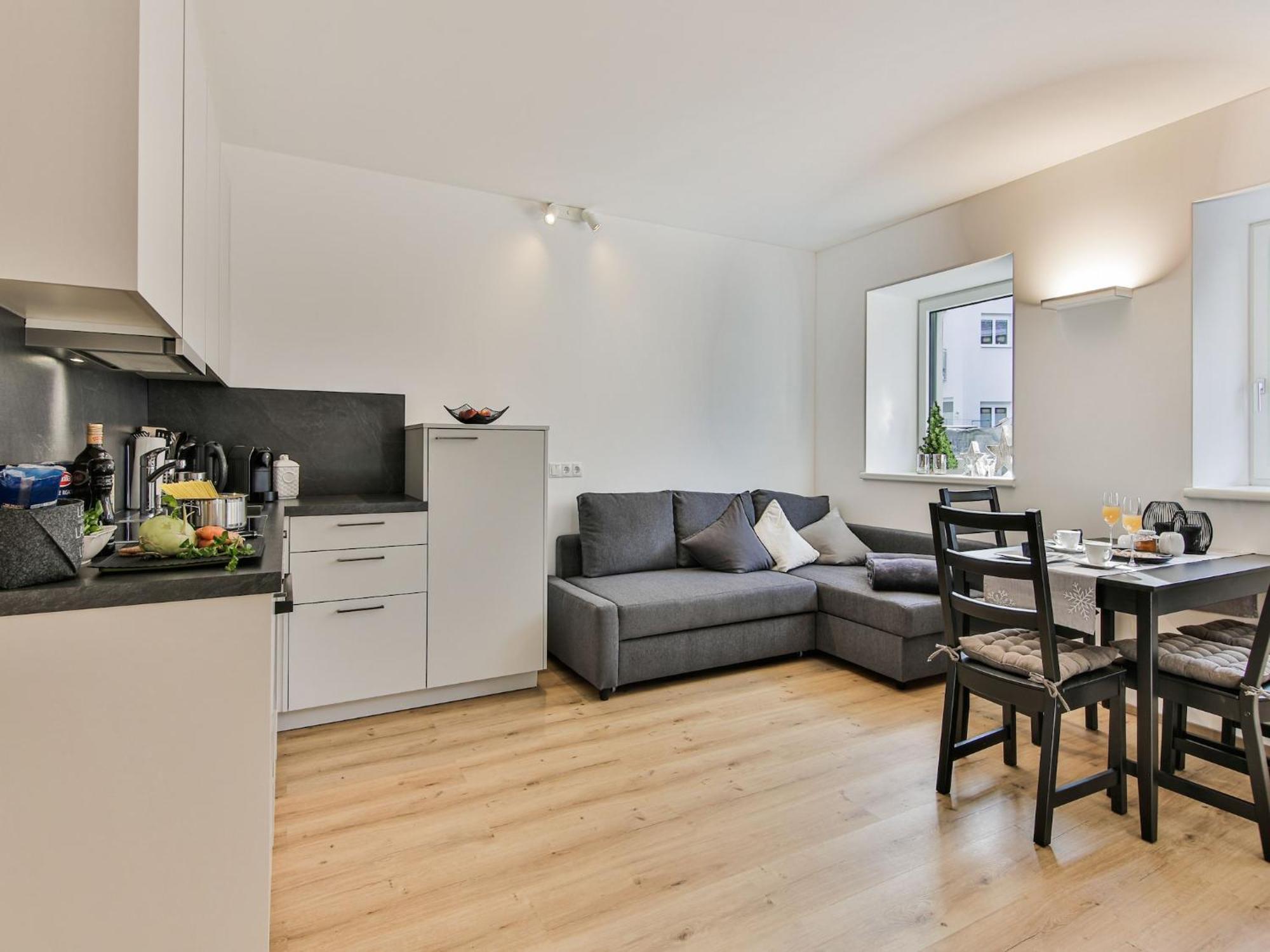 Elegant Apartment In Inzing With Terrace Eksteriør bilde