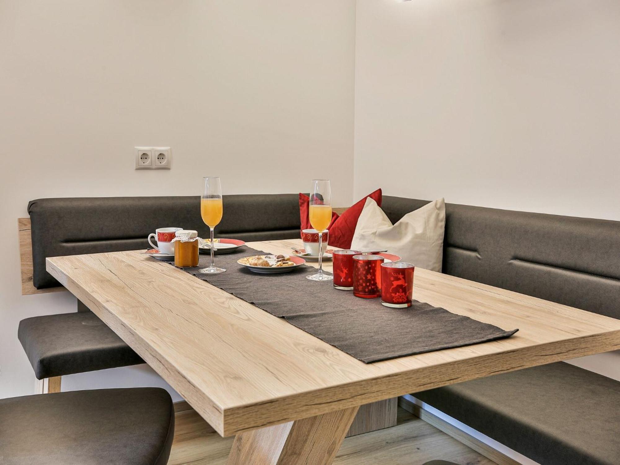 Elegant Apartment In Inzing With Terrace Eksteriør bilde